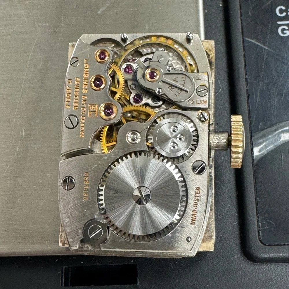 Longines 14K Gold Rectangular Watch - Picture 14 of 16